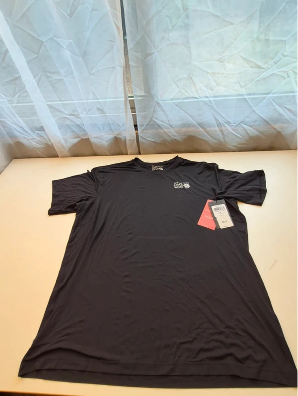 Mountain hardware t shirt GREAT Quality
